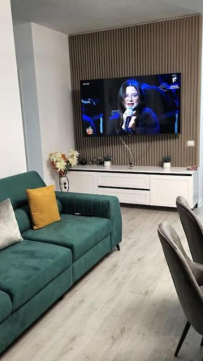 cris residence